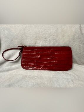 Bloomingdales red crocodile-embossed pattern clutch, bag, purse